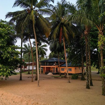 La Villa Lou, Musee Des Arts Grand Batangua Kribi Exteriér fotografie