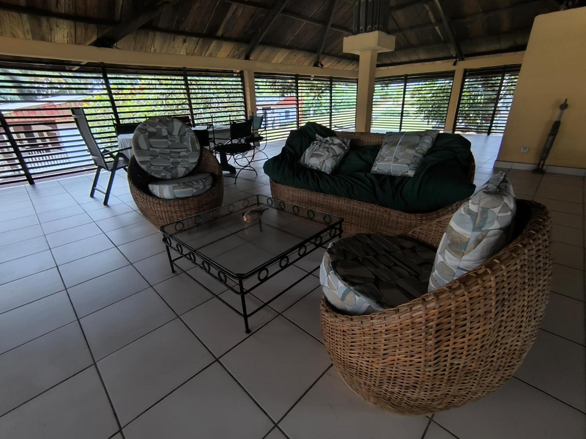 La Villa Lou, Musee Des Arts Grand Batangua Kribi Exteriér fotografie