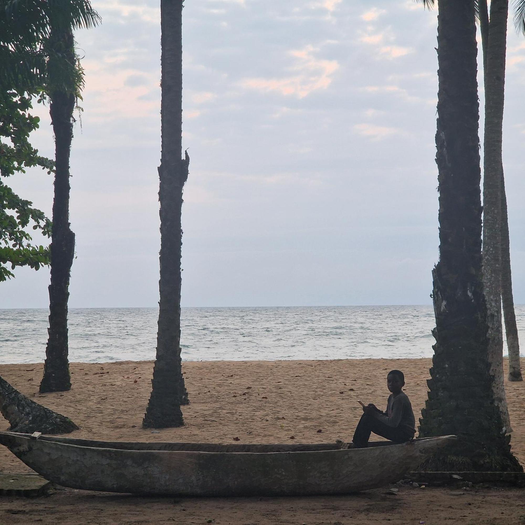 La Villa Lou, Musee Des Arts Grand Batangua Kribi Exteriér fotografie