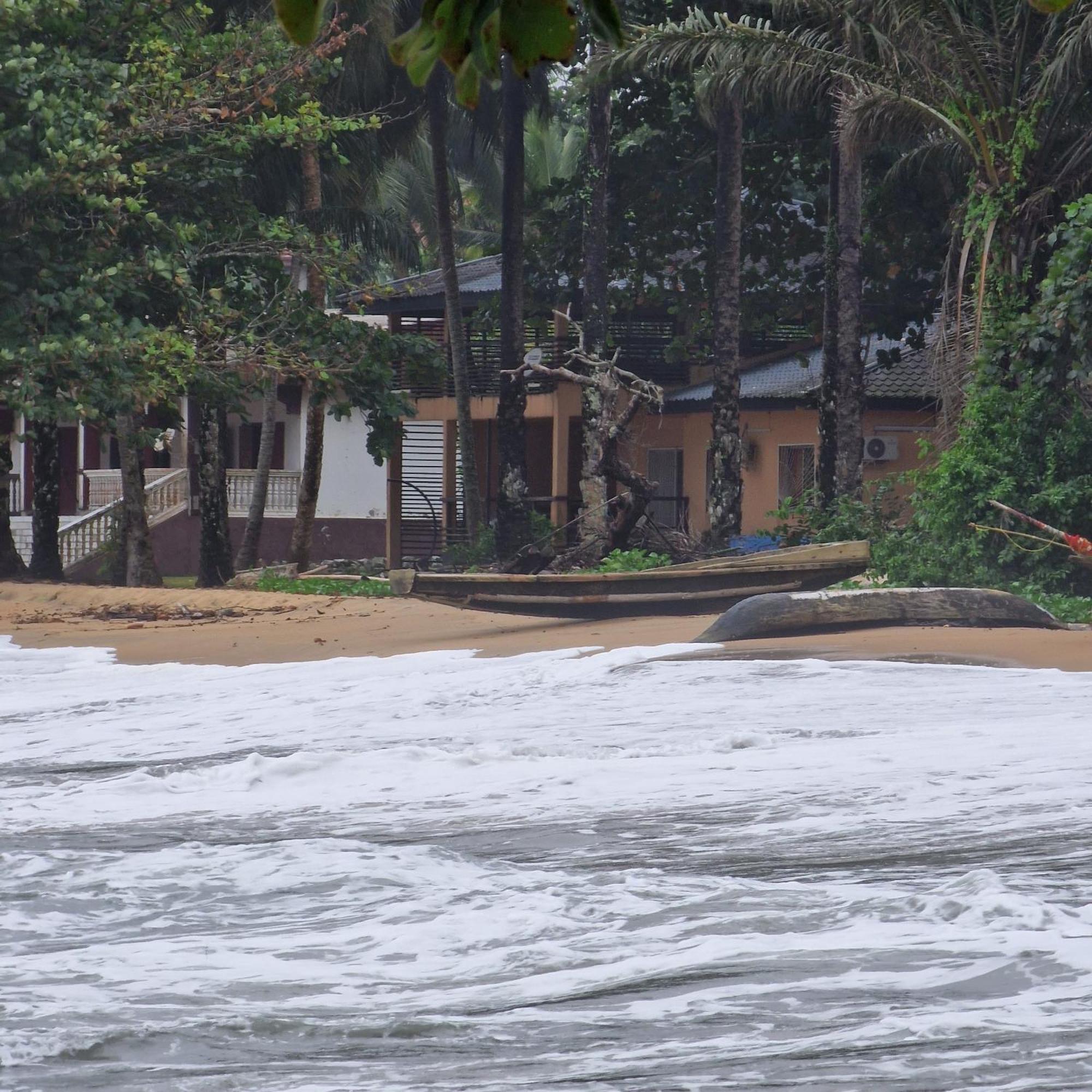 La Villa Lou, Musee Des Arts Grand Batangua Kribi Exteriér fotografie